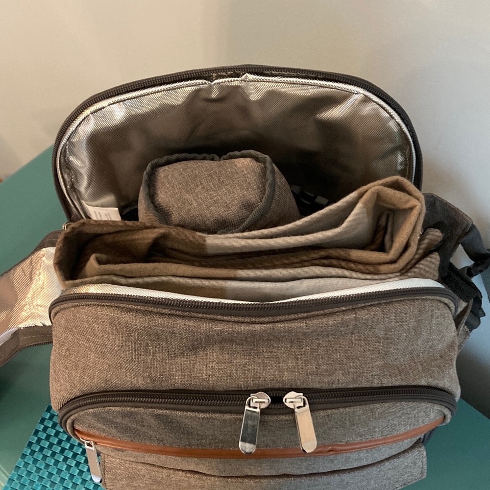 NWT Insulated Picnic Backpack - Full Set for 4 People/Blanket too! by Sunflora - Picture 10 of 16